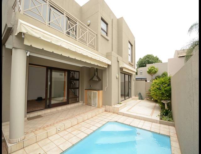 3 BEDROOM CLUSTER FOR SALE IN SANDOWN